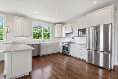 Perched on the hillside to capture breathtaking panoramic views - photo 12