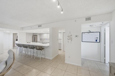 The waterfront views of this penthouse level Lakeside - photo 14