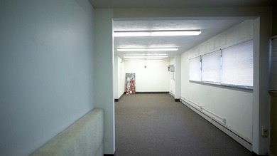 Specialty Building offering three floors of offices, large class - photo 27