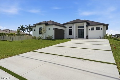 Experience contemporary waterfront living in this beautifully - photo 2