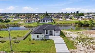 Experience contemporary waterfront living in this beautifully - photo 4