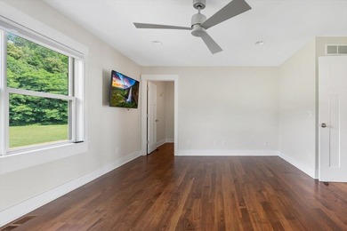 Perched on the hillside to capture breathtaking panoramic views - photo 43