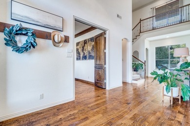 Experience lake living without sacrificing everyday comfort in - photo 7