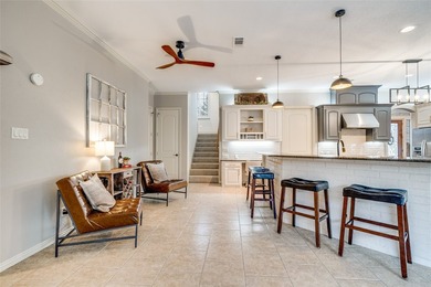 Experience lake living without sacrificing everyday comfort in - photo 10