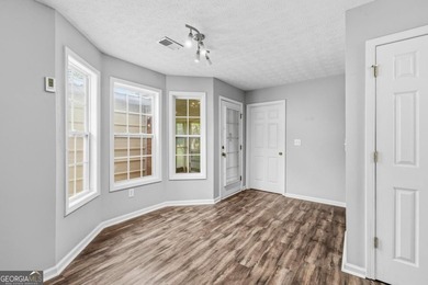 Nestled in a highly desirable area near beautiful Lake Oconee - photo 9