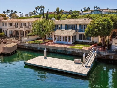 Located within the prestigious coastal enclave of Dover Shores - photo 1