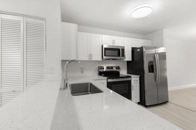 Experience the perfect blend of style and convenience in this - photo 4