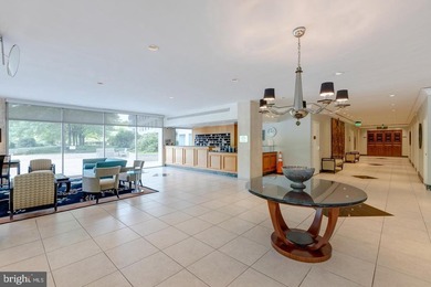 With an unbeatable location, outstanding amenities, utilities - photo 19