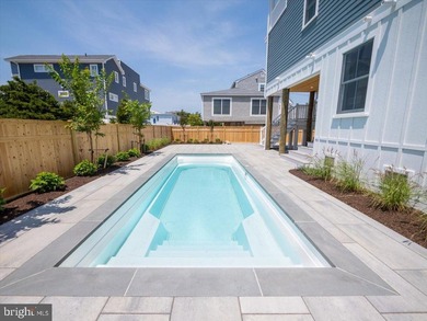 Custom North Beach new construction with incredible bay and - photo 37
