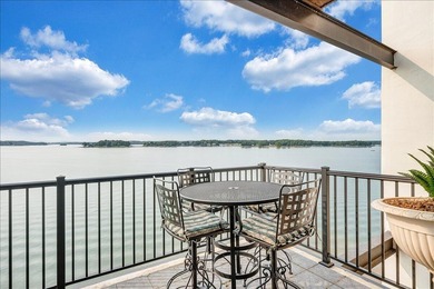Best views at Smith Mountain Lake from this 5th Floor Penthouse - photo 9