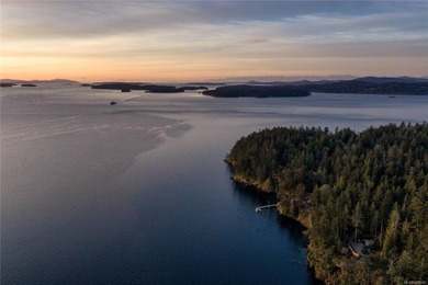 Experience the soul of Salt Spring at BrightWoods Estate, a 7 - photo 10