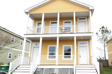 Old Fort Bayou Coastal Preserve Home Sale Pending in Ocean Springs Mississippi