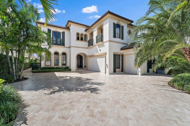 Lake Home For Sale in Palm Beach Gardens, Florida