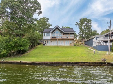 Lake Home For Sale in Hot Springs, Arkansas