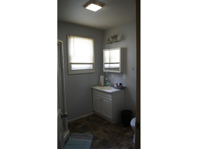Solid 2-bedroom ranch on 1.5 acres with beautiful views and - photo 17