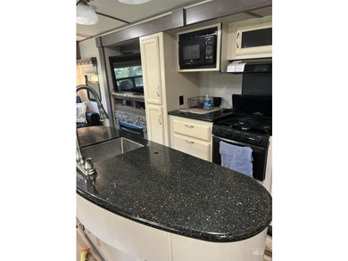 Remarkable property ready for you to camp, RV or build. 1.5 flat - photo 21