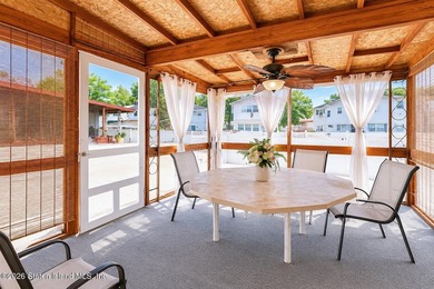 Located in the desirable Dongan Hills area above Hylan Boulevard - photo 21