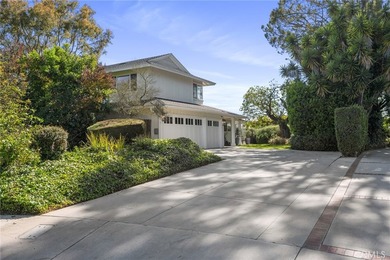 Tucked away in a private cul de sac you'll find a 4 bedroom, 3 - photo 3