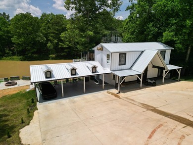 Extraordinary Luxury Estate & Income-Producing Property! This - photo 3