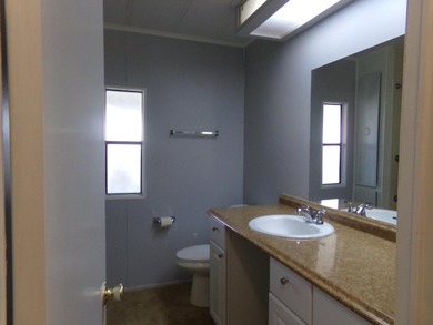 Welcome to this charming 3-bedroom, 2-bathroom manufactured home - photo 25