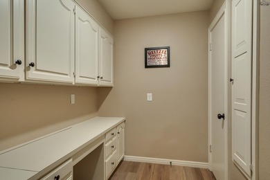 Over $100K in recent renovations that include a full kitchen - photo 28