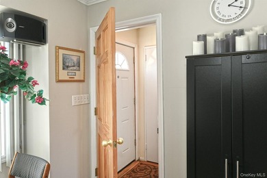 Welcome to 115 Old Farmingdale Road, West Babylon. Charming and - photo 7
