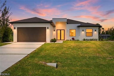 Discover modern waterfront living in this beautifully crafted - photo 1