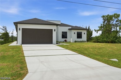 Discover modern waterfront living in this beautifully crafted - photo 6