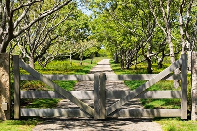 Beach Farm is an extraordinary 18.6-acre waterfront estate - photo 18