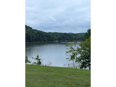 Great building lot in Leesville Lake waterfront community - photo 1