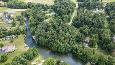 Waterfront property with private dock - photo 3