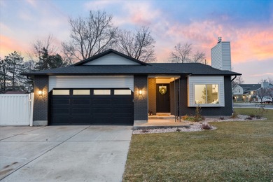 (private lake, pond, creek) Home For Sale in Sandy Utah