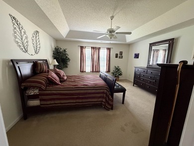Major Price Reduction! This home presents outstanding value - photo 25