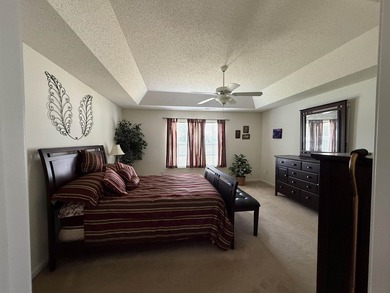 Major Price Reduction! This home presents outstanding value - photo 29