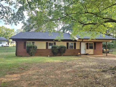 Lake Home For Sale in Spartanburg, South Carolina