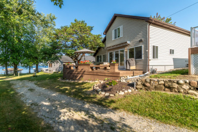 Clear Lake Cottage with a View - Lake Home For Sale in Fremont, Indiana