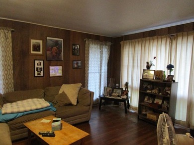 Great location near to shopping, dining, University of - photo 3