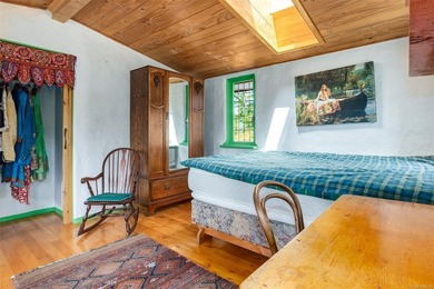 A remarkable home on a spectacular piece of land. This passion - photo 6