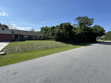Sale includes only the vacant land portion of the current - photo 9