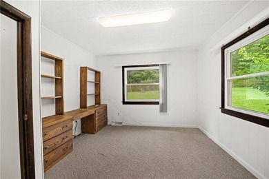 Absolutely adorable and beautifully maintained, this two-bedroom - photo 10