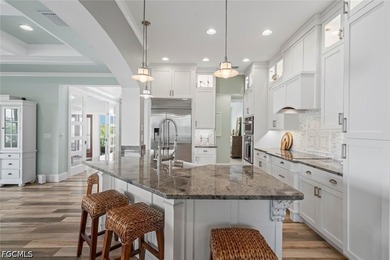 Perfectly positioned on Sanibel Island's coveted east end, just - photo 10
