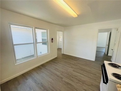 Exceptional opportunity to own a 5-unit income producing - photo 11
