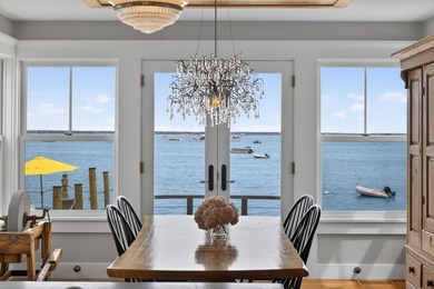 Tracing its roots to a classic Cape house and fishing shack in - photo 11
