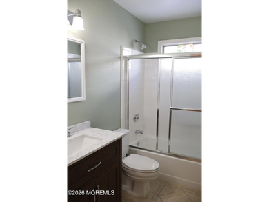 Enjoy easy living in Greenbriar Woodlands, a 55+ gated community - photo 14