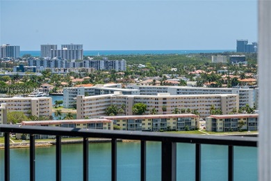 Live with intention in this stylish 2BR, 2BA condo at Commodore - photo 16