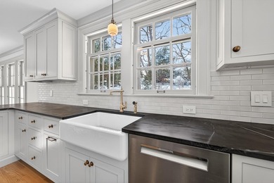 Set on a mature lot in sought-after Shorewood Hills, this - photo 16