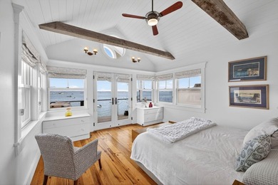 Tracing its roots to a classic Cape house and fishing shack in - photo 24
