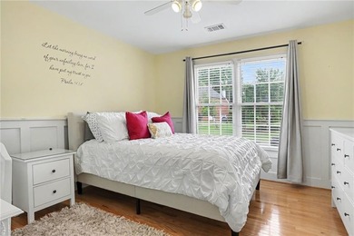 FAIRWAY VIEWS, FIRESIDE NIGHTS, AND A LIFESTYLE TO LOVE! Nestled - photo 24