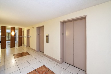 Live with intention in this stylish 2BR, 2BA condo at Commodore - photo 32