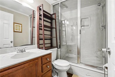 FAIRWAY VIEWS, FIRESIDE NIGHTS, AND A LIFESTYLE TO LOVE! Nestled - photo 33